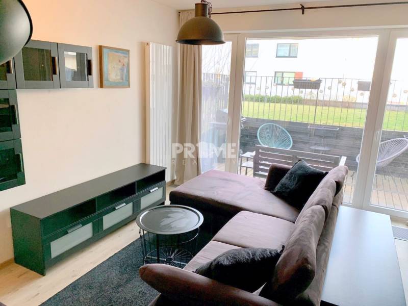 DIZAJNOVÝ 1,5i byt, NOVOST. BELARIA, PAKRING,TERASA,Svätovavrinecká ul