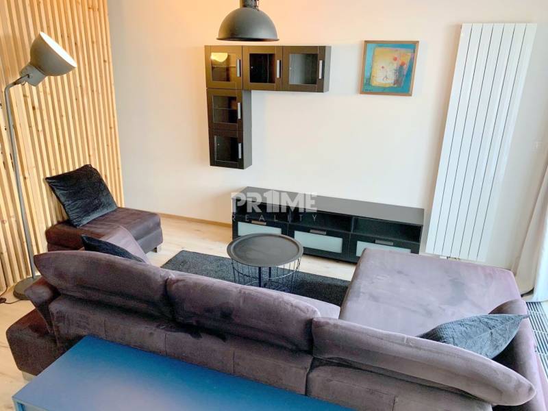 DIZAJNOVÝ 1,5i byt, NOVOST. BELARIA, PAKRING,TERASA,Svätovavrinecká ul