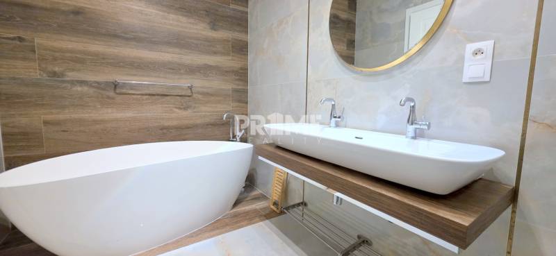 EXKLUZÍVNY 3i MEZONET.BYT, PET FRIENDLY,LOGGIA, ulica Ondreja Štefanka