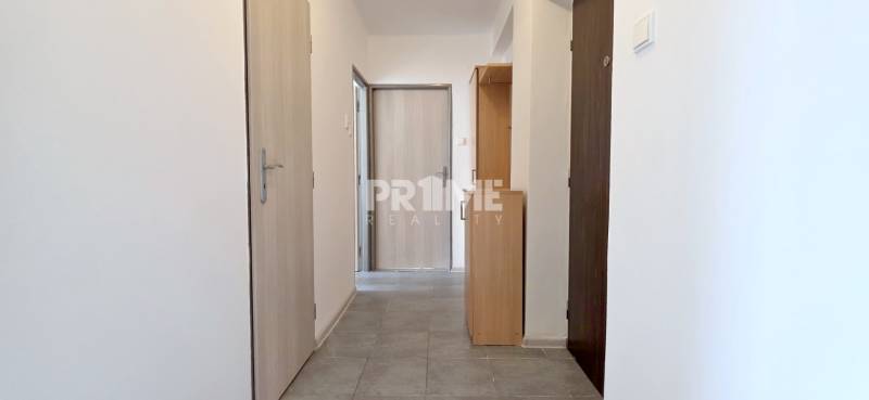 MODERNÝ 2i byt, DOG FRIENDLY, BALKÓN, PARKING, Kovácsova ulica,RUSOVCE