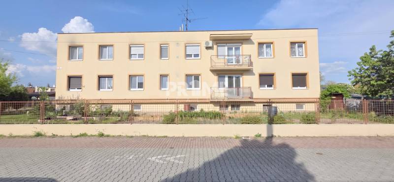 MODERNÝ 2i byt, DOG FRIENDLY, BALKÓN, PARKING, Kovácsova ulica,RUSOVCE