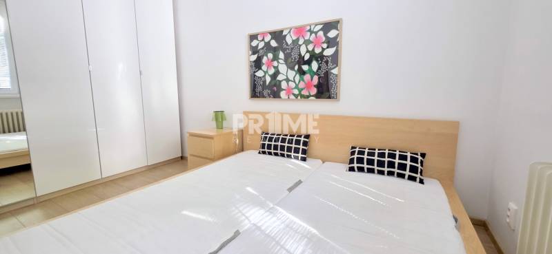 ŠTÝLOVÝ 4i byt, TERASA ( 62 m2 ), VÝHĽAD, PARKING, Čapkova ulica