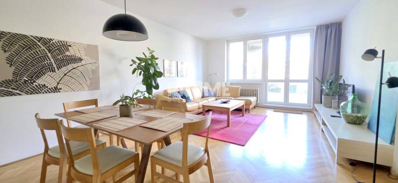 ŠTÝLOVÝ 4i byt, TERASA ( 62 m2 ), VÝHĽAD, PARKING, Čapkova ulica