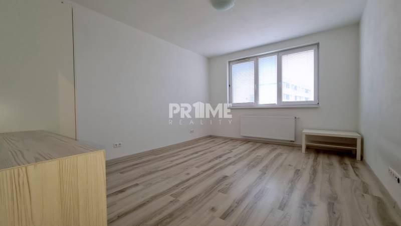 Priestranný 3i byt, 2xloggia, parking, novostavba Mendelsohn, Kazanská