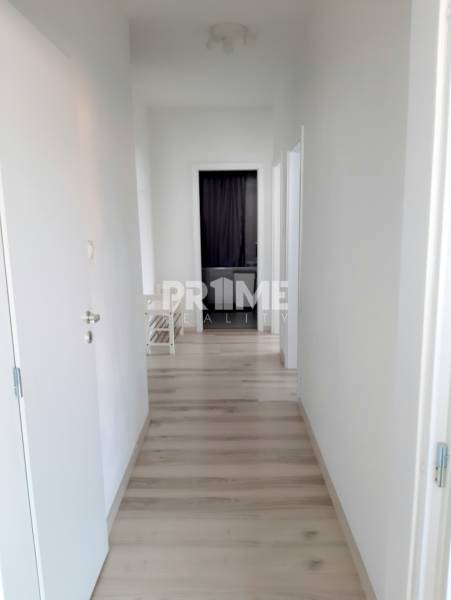 Priestranný 3i byt, 2xloggia, parking, novostavba Mendelsohn, Kazanská