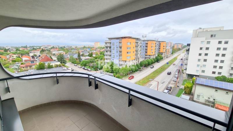 Priestranný 3i byt, 2xloggia, parking, novostavba Mendelsohn, Kazanská