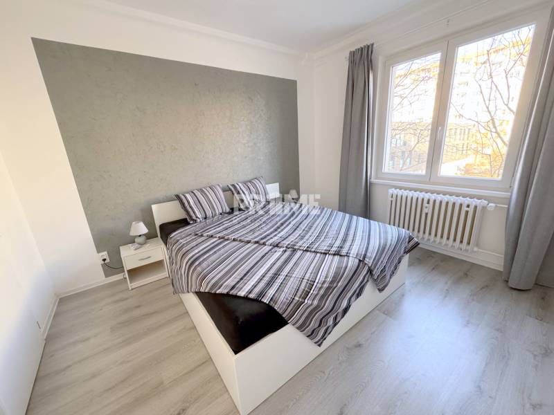 Výborne riešený 2,5i byt + pracovňa, rekonštrukcia, klíma,blízko Retra