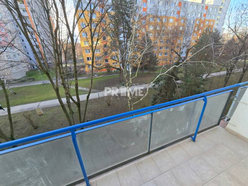 Výborne riešený 2,5i byt + pracovňa, rekonštrukcia, klíma,blízko Retra