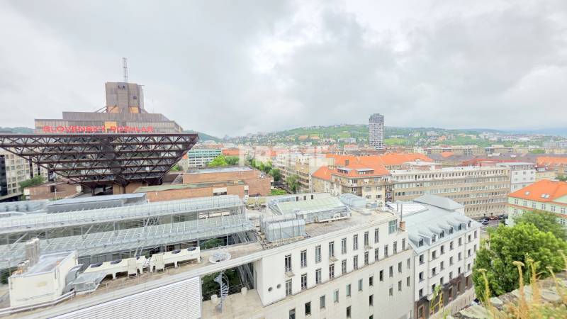 MODERNÝ 2i byt, REKONŠTRUKCIA, NÁMESTIE SLOBODY, KLÍMA, Školská ulica