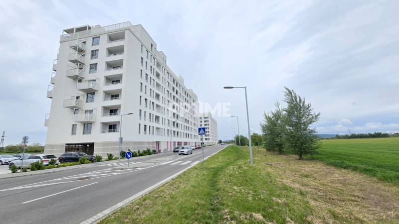 Úplne nový 1i byt so spacím kútom, balkón, novostavba Slnečnice POP