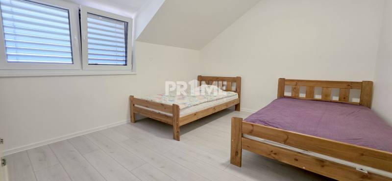MODERNÝ 3i DOM, TERESA, ZÁHRADA, PARKING, Sadová ulica, Miloslavov