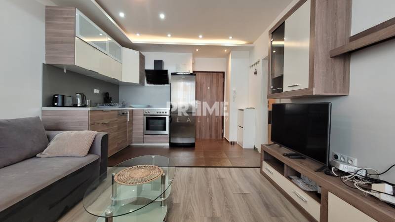 PEKNÝ 1,5i byt, CENTRUM, BALKÓN, PARKING, Kozia ulica, Staré Mesto