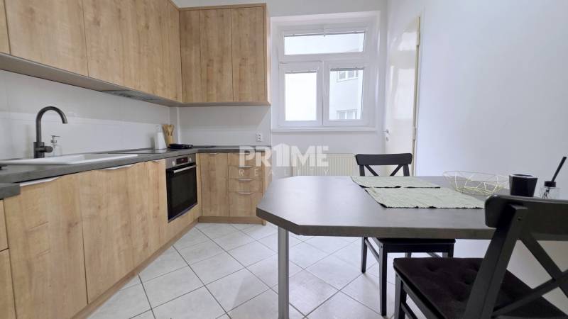 Moderný 3i byt, PET FRIENDLY, KLÍMA, 29. Augusta, Staré Mesto