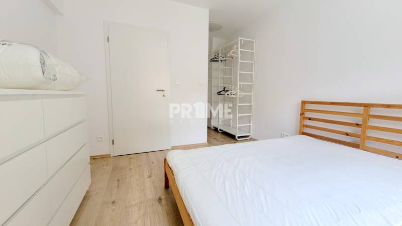 ŠTÝLOVÝ 2i byt, NOVOSTAVBA PARI, BALKÓN, KLÍMA, NIVY, Paričková ulica