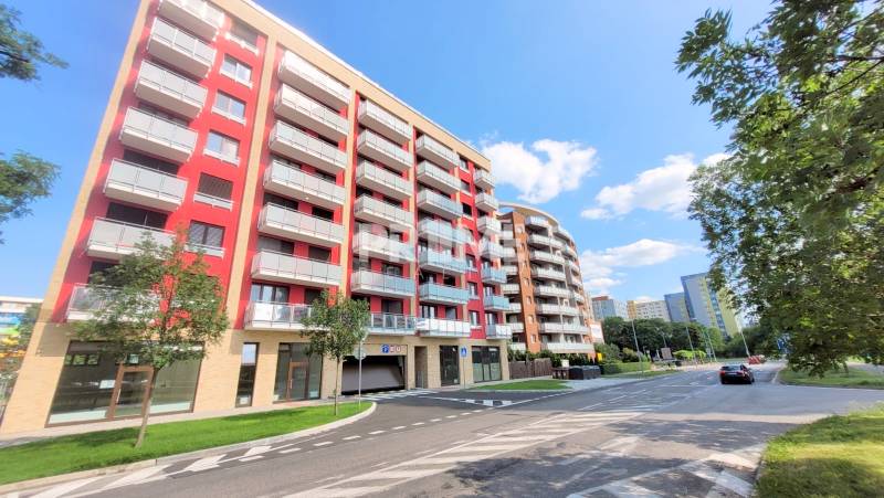 PRIESTRANNÁ GARÁŽ ( 18 m2 ), NOVOSTAVBA, Bosákova ulica, Petržalka
