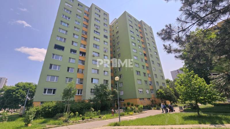 Predaj 3i byt, nepriechodné izby, Osuského ul., BA - Petržalka - Háje