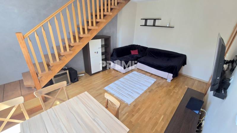 Moderný mezonetový 4i byt, 2 x pivnica, nadstavba, Hanácka, Ružinov