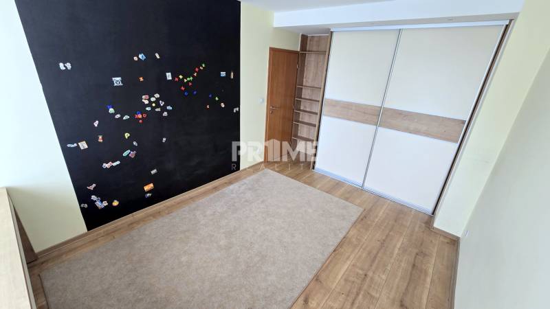 Moderný mezonetový 4i byt, 2 x pivnica, nadstavba, Hanácka, Ružinov