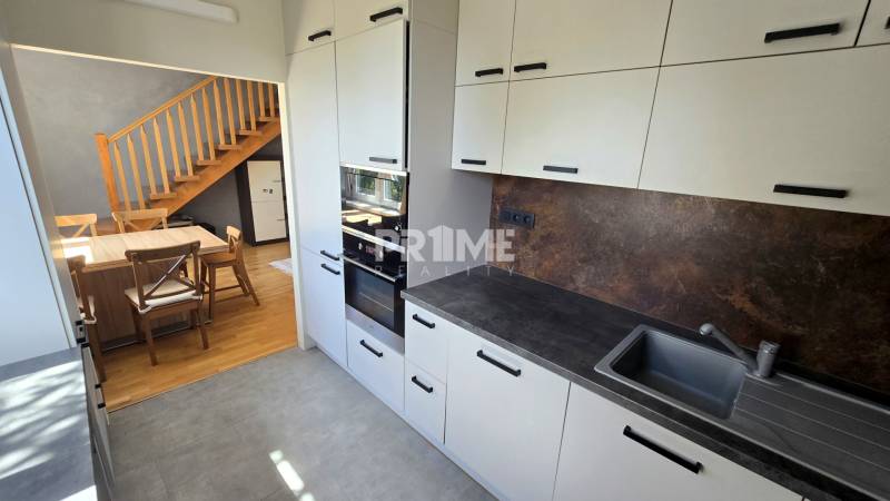 Moderný mezonetový 4i byt, 2 x pivnica, nadstavba, Hanácka, Ružinov