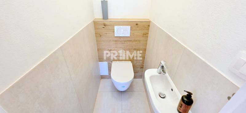 MODERNÝ 3i RD, ZÁHRADA, 3 X PARKING, KLÍMA,Jastrabia ulica,Čierna voda