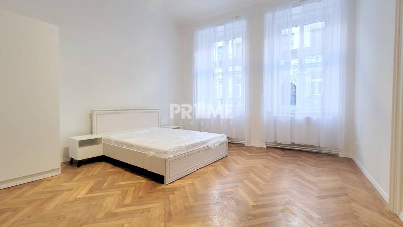 EXKLUZÍVNY 3i BYT (98 m2), 3 x NEPRIECHODNÁ IZBA, REKONŠTR., PALISÁDY