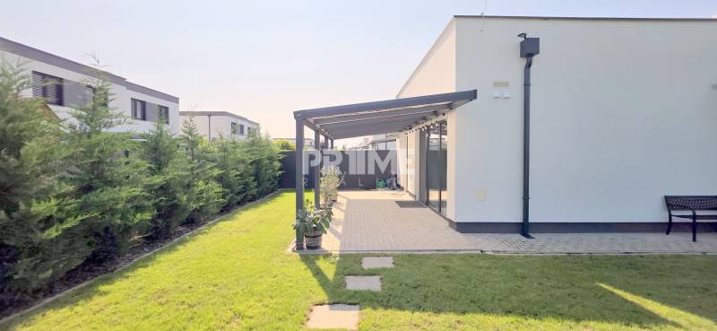 MODERNÝ 3i RD, ZÁHRADA, 3 X PARKING, KLÍMA,Jastrabia ulica,Čierna voda