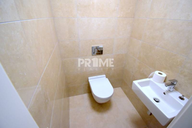 MODERNÝ 3i byt, VÝHĽAD, PARKING,TERASA, KLÍMA,SKY PARK, Továrenská ul.