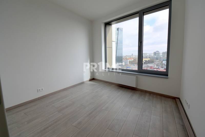 MODERNÝ 3i byt, VÝHĽAD, PARKING,TERASA, KLÍMA,SKY PARK, Továrenská ul.