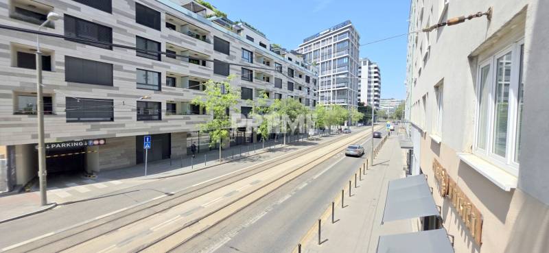  PRIESTRANNÝ 2i byt, BLUMENTÁL, CENTRUM, LOGGIA, Wilsonova ulica