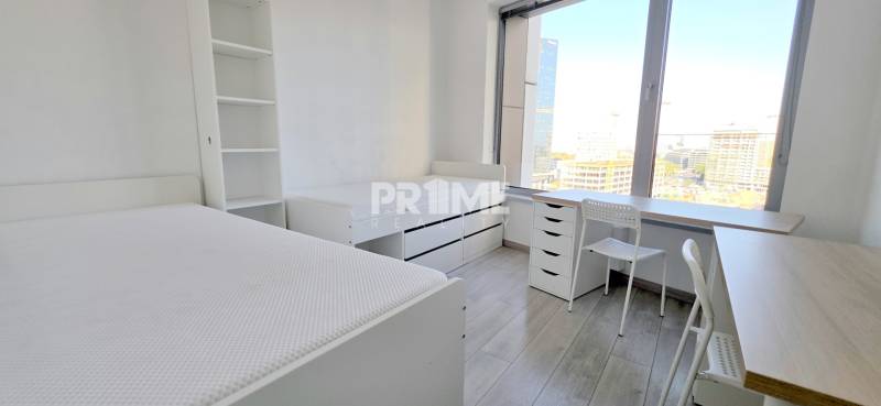 MODERNÝ 3i byt, VÝHĽAD, PARKING,TERASA, KLÍMA,SKY PARK, Továrenská ul.