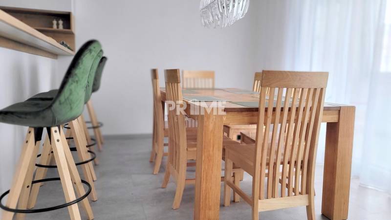 EXKLUZÍVNY 4i byt, PARKING, BALKÓN, LOGGIA, KLÍMA, ulica Martina Benku