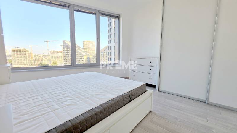 MODERNÝ 3i byt, VÝHĽAD, PARKING,TERASA, KLÍMA,SKY PARK, Továrenská ul.