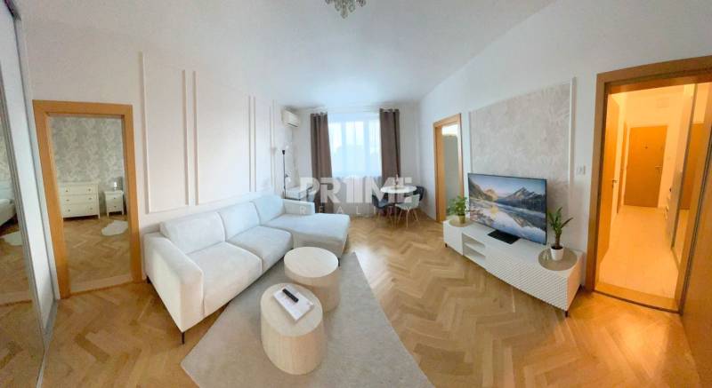 ŠTÝLOVÝ 2i BYT, REKONŠTRUKCIA, BALKÓN, LOGGIA, KLÍMA,Nazábudková ulica