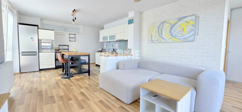  MODERNÝ 2i byt, DOG FRIENDLY, VILA LUJZA,2 X TERASA,KLÍMA,Kríková ul.