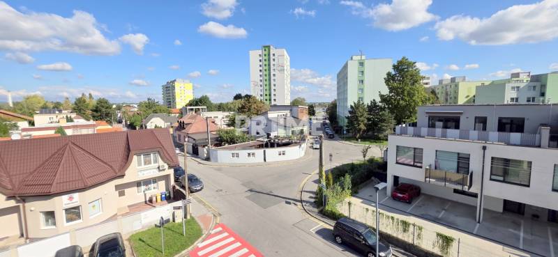  MODERNÝ 2i byt, DOG FRIENDLY, VILA LUJZA,2 X TERASA,KLÍMA,Kríková ul.