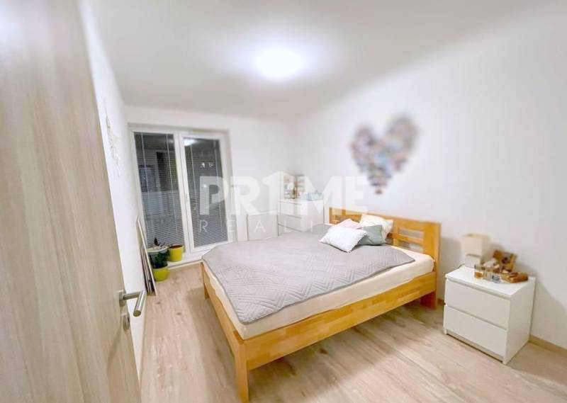 LEN U NÁS !!! MODERNÝ 2i byt,NOVOSTAVBA,LOGGIA,KLÍMA,PARKING,Starý Háj