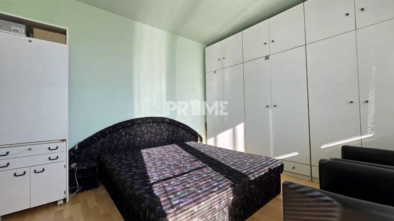 Dvojgarsónka, 2 x loggia, východná orientácia, Gessayova, Petržalka