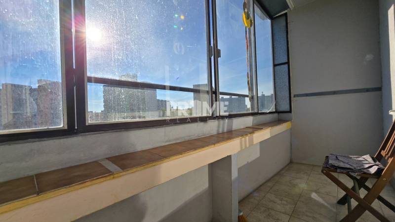 Dvojgarsónka, 2 x loggia, východná orientácia, Gessayova, Petržalka
