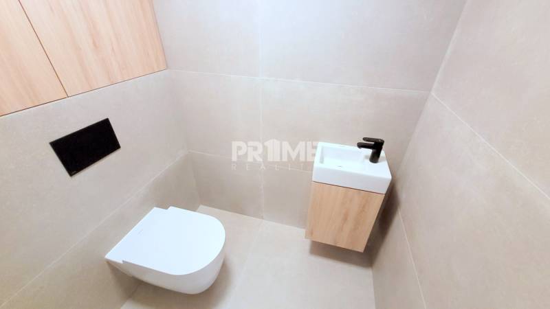 ŠTÝLOVÝ 2i BYT, SKY PARK, KLÍMA, PARKING, LOGGIA, Bottova ulica