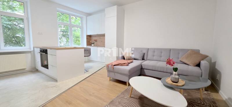 JEDINEČNÝ 2i byt, CENTRUM, REKONŠTRUKCIA, EUROVEA, Klemensová ulica