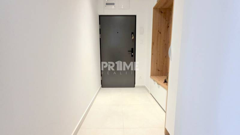 JEDINEČNÝ 2i byt, CENTRUM, BALKÓN, KLÍMA, VÝHĽAD, Špitálska ulica