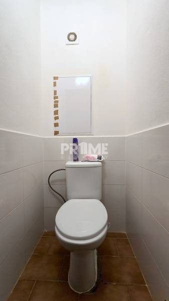 Príjemný 1i byt, zariadený, pivnica, Drobného ul., Dúbravka