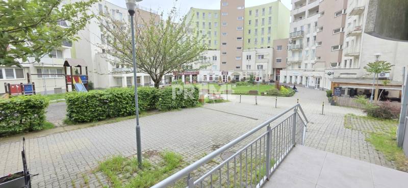 MODERNÝ 2i BYT, NOVOSTAVBA, TERASA ( 29 m2 ), KLÍMA, Kresánkova ulica