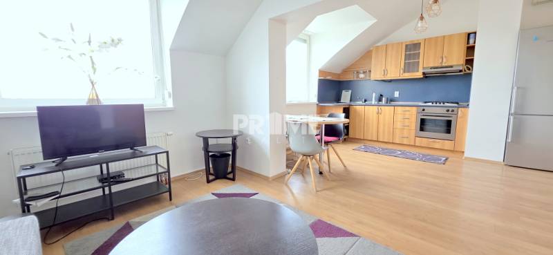 MODERNÝ 2i BYT, NOVOSTAVBA, TERASA ( 29 m2 ), KLÍMA, Kresánkova ulica