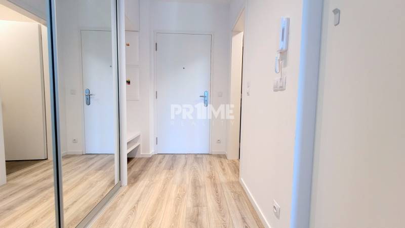 MODERNÝ 1,5i byt, NOV., LOGGIA, PARKING, BORY, Mateja Encingera 