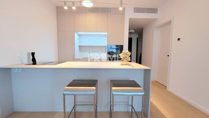 ŠTÝLOVÝ 2i BYT, SKY PARK, KLÍMA, PARKING, LOGGIA, Bottova ulica