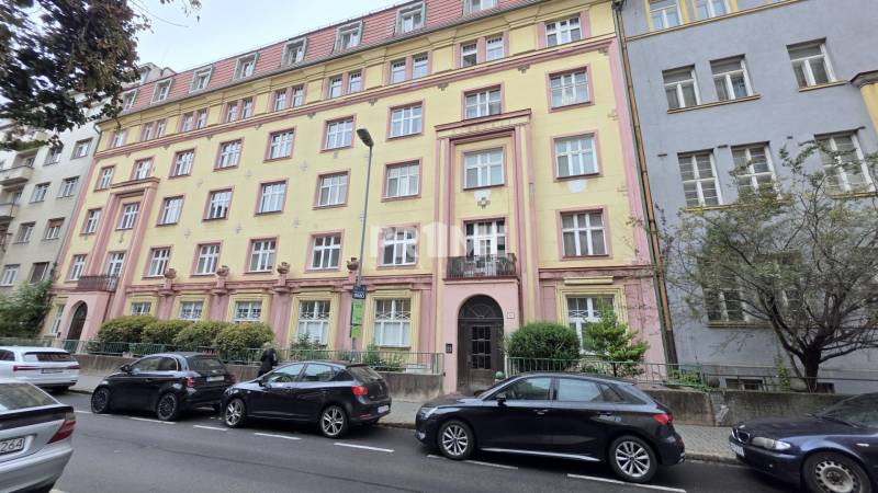 JEDINEČNÝ 2i byt, CENTRUM, REKONŠTRUKCIA, EUROVEA, Klemensová ulica