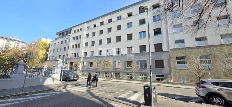 MODERNÝ 2i byt, NOVOSTAVBA, BALKÓN, LOGGIA,PARKING,KLÍMA, Bezručova ul