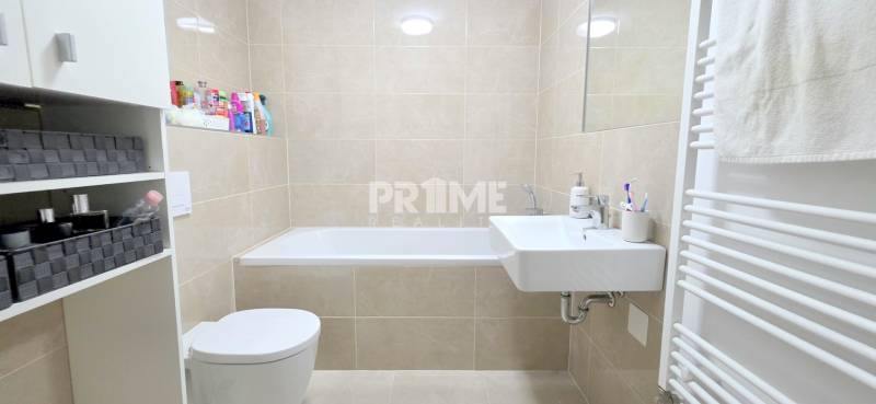 MODERNÝ 2i byt, NOVOSTAVBA FUXOVA, PARKING, LOGGIA, Bosákova ulica