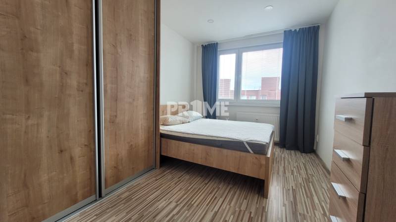 MODERNÝ 2i byt, REKONŠTRUKCIA, KLÍMA, MOZARTOVA ulica, Horský park